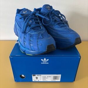 NWT Adidas Orketro Sneakers, Size 9